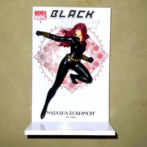 Marvel Black Widow Natasha Romanoff Action-Figure collectible item (LOOTCRATE)
